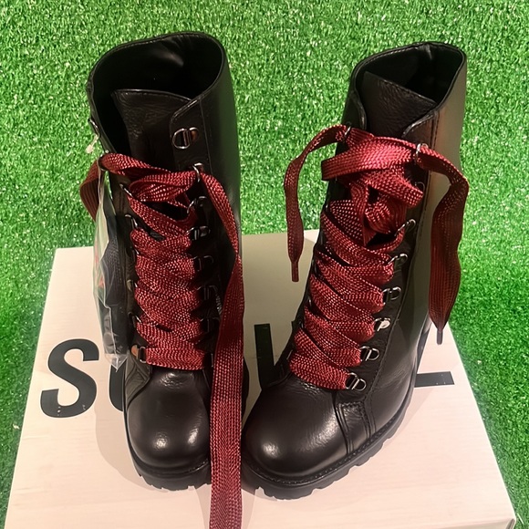 Schutz Zhara bootie (black) size 9.5 NWT - Picture 5 of 7